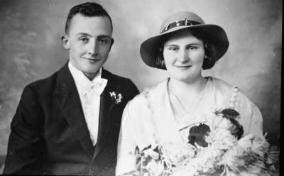 Fred & Kathleen Stallard (Neé Harrison) 6/7/1935