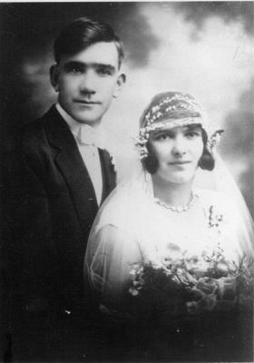 Maurice Ivan Craigie & Mona Eulalin Craigie (Neé McAtee) Married 7/July/1930