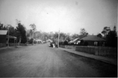 Warren Road taken from Ted DeNeve's shop 1934