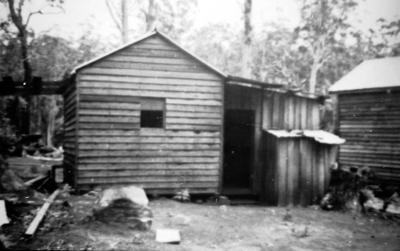 Willow Springs, abandoned Single Men's Quarters 1942