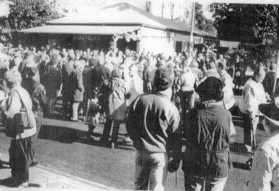 Sydney Olympic Games 2000.  Torch around Australia.  July 1999 in Nannup. Waiting for the Olympic Torch.