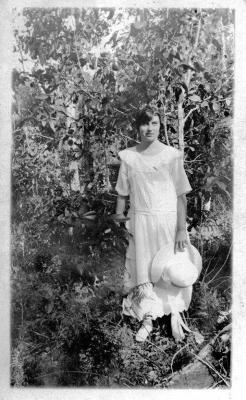 Madge Price (Neé Mowday) at Ellis Creek 1925
