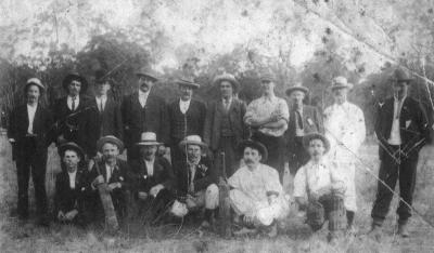 1. Roland James (Jim) Blythe 1889-1952,  2.??? Richard Thomas Avery 1874-1926,  3. William Henry (Bill) Blythe 1886-1956,  4. Thomas Blythe 1882-1961