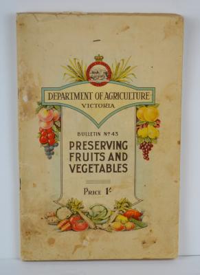 DEPARTMENT OF AGRICULTURE PRESERVING FRUITS BOOK