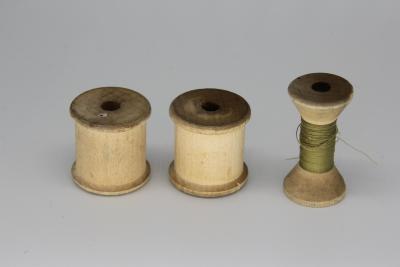 set of three cotton reels