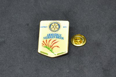 CLASP - ARMADALE-NEERIGEN ROTARY CLUB BADGE