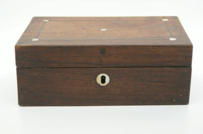 WOODEN BOX