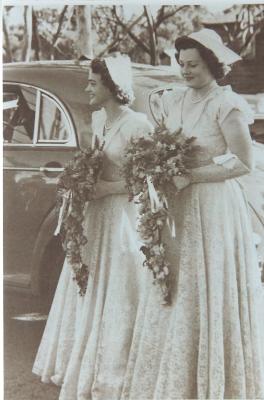 Black and White photograph.  Doodlakine Wedding.  Lesley Nicholls and Roy Noack Bridesmaids, Lily Davies and Maureen Nicholls