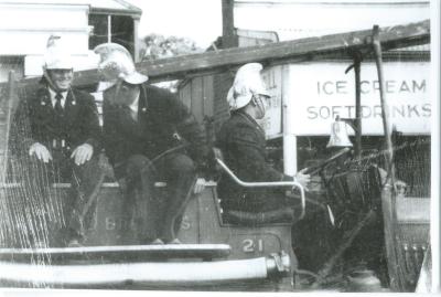 Black and white photograph.  Back to Kellerberrin weekend street parade. Kellerberrin Fire Brigade