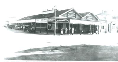 Black and White photograph.  Kellerberrin Farmers Co-op.