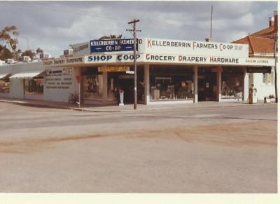 Colour photo of exterior of Kellerberrin Farmers Co-op. View of Sewell St/ Massingham St Corner