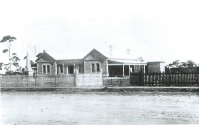 Black and White photograph.  Kellerberrin Hospital, Moore St Kellerberrin