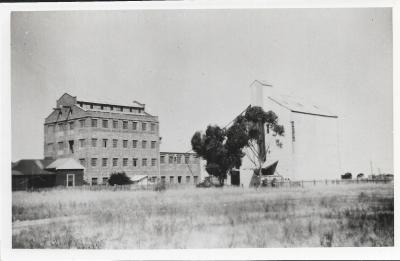 Black and White photograph Kellerberrin Flour Mill