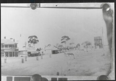 Black and White photograph Massingham St, Kellerberrin Post Office