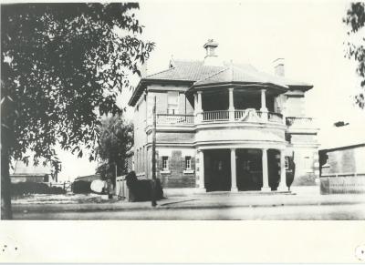 Black and White photograph Kellerberrin Post Office