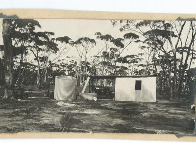 Black and White photograph 1927 Morrison Doodlakine