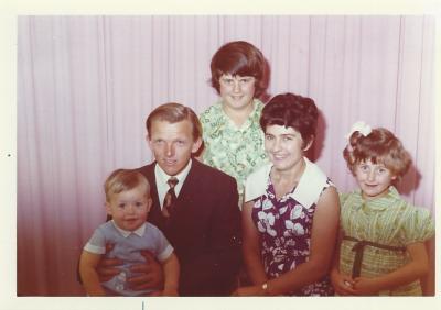 Colour photograph.  Michael Sales, Kevin Sales,                       , Peta Sales, Wendy Sales.  Kevin and Peta were farmers at Mt Stirling, South Kellerberrin