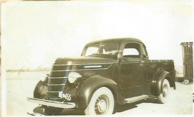 Black and White photograph.  Old Car KE 455