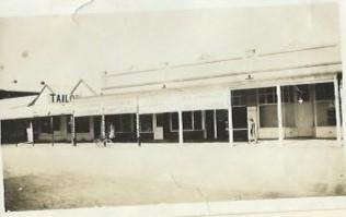 Black and white photograph Kellerberrin 1924/1925 Shops rebuilt after Puddey's fire