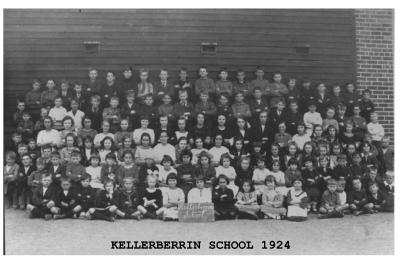 Black and white photograph Kellerberrin School 1924