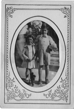 Black and White photograph Max and Noelene Thornton at Kellerberrin Show 1949
