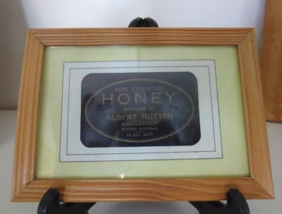 LABEL ALBERT RUTTER HONEY