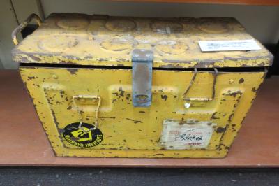 TRANSPORT CONTAINER