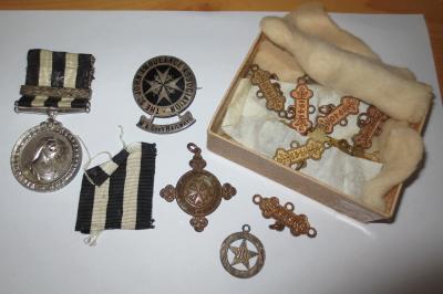 WAGR / ST JOHN AMBULANCE MEDAL & BADGES