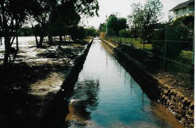 DRAIN OUTSIDE MUSUM AFTER 58 MLS RAIN 2003