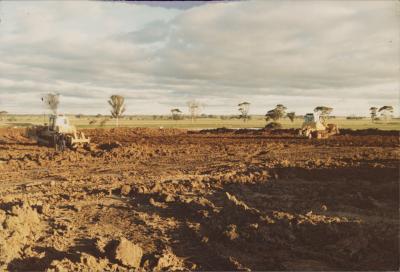 WISALTS Field Day at Property of McClelland, Kellerberrin, Western Australia, Australia - 001