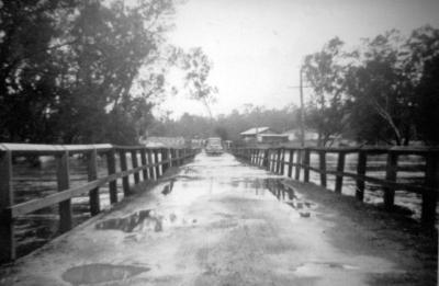 Nannup Telegraph March 2016. Nannup Historical Society Article - Early bridges over the Blackwood River at Nannup by Neville Tanner. 