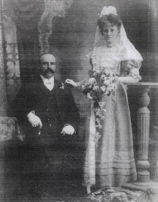 Thomas and Matilda Peake's wedding photograph 26th May 1907