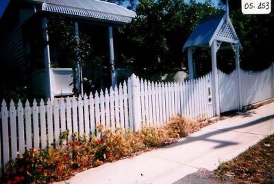 4 Barnfield Road, Claremont