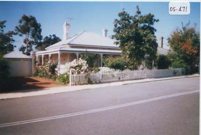 23 Barnfield Road, Claremont