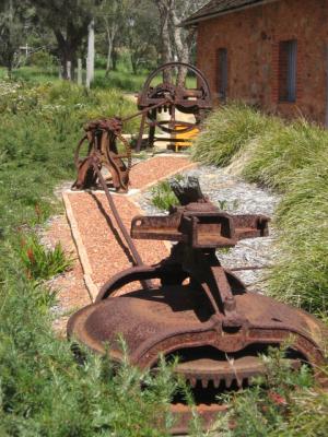 HORSE OPERATED CHAFF CUTTER WITH HORSE GEARS