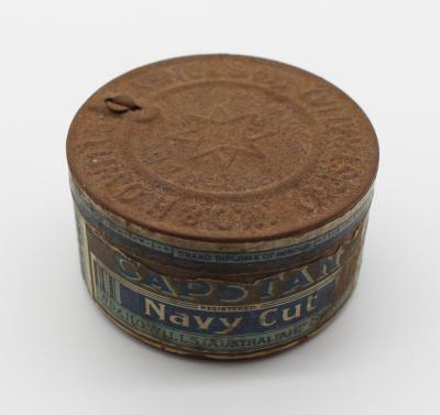 TIN; TOBACCO, CAPSTAN NAVY CUT