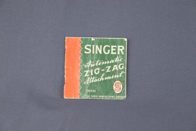 MANUAL - SINGER AUTOMATIC ZIG-ZAG  ATTACHMENT