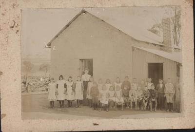 SCHOOL; BEJOORDING, TEACHER AND PUPILS OUTSIDE
