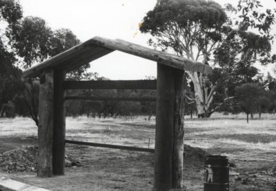 TOODYAY INFORMATION BAY STRUCTURE, TOODYAY ROAD