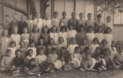 POSTCARD: ROSALIE SCHOOL, STANDARD 11