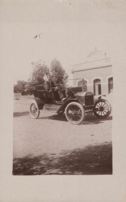 PHOTOGRAPH: FIRST TAXI IN SUBIACO