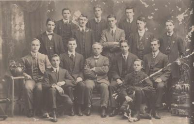 POSTCARD: YOUNG MEN'S GYMNASTIC CLUB