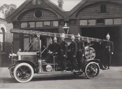 PHOTOGRAPH (COPY): SUBIACO FIRE BRIGADE MEN & ENGINE OUTSIDE FIRE STATION, CIRCA 1920