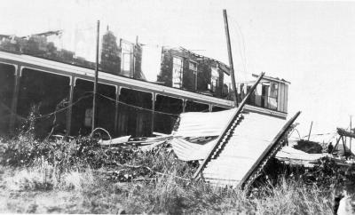 Cyclone damage to Beadon Hotel, Onslow, 1934.