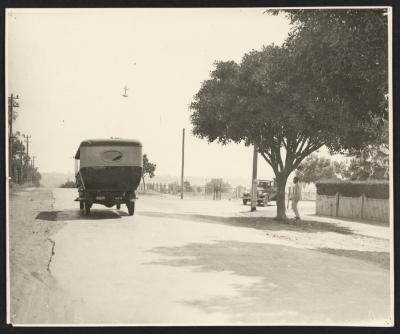 PHOTOGRAPH: CHARABANC, CNR NICHOLSON ROAD AND THOMAS STREET