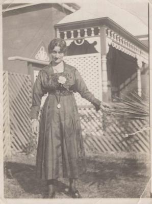PHOTOGRAPH: MISS ALMA GRUNDMANN, 1920