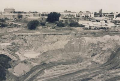 PHOTOGRAPH: HUME SITE REDEVELOPMENT, SONYA SEARS, 1997