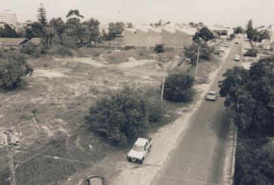 PHOTOGRAPH: PRICE STREET, SONYA SEARS, 1997