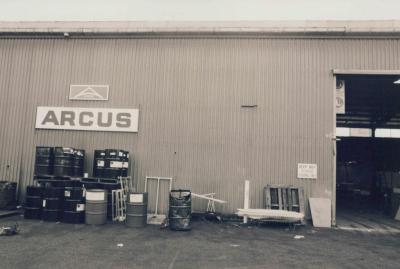 PHOTOGRAPH: EXTERIOR WALL OF THE ARCUS FACTORY, SONYA SEARS, 1997