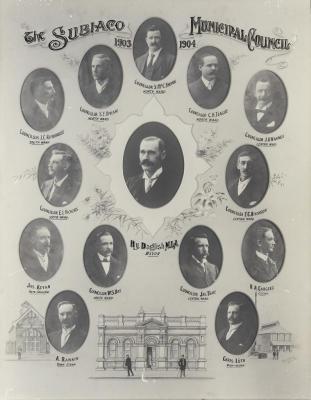 PHOTOGRAPH: MAYOR AND COUNCILLORS 1903 - 1904